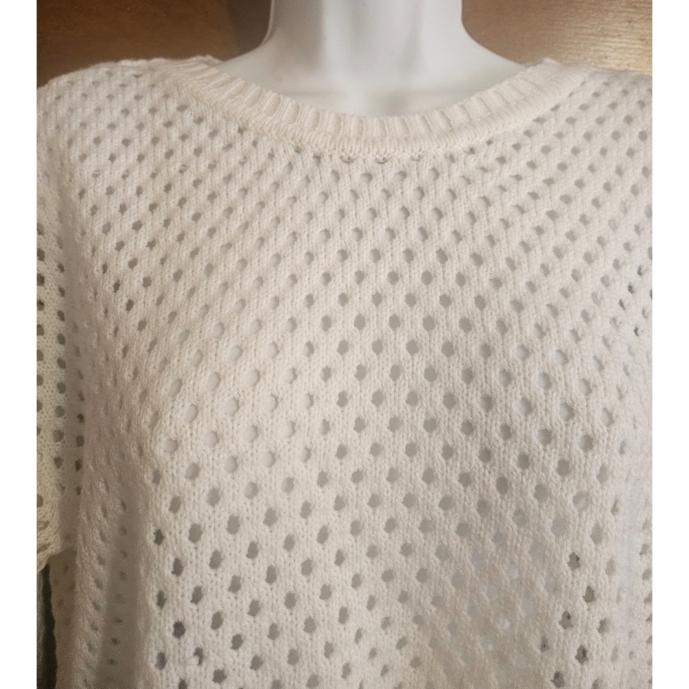 No Comment Open Knit Cropped Long Sleeve Off White Sweater - Picture 6 of 10
